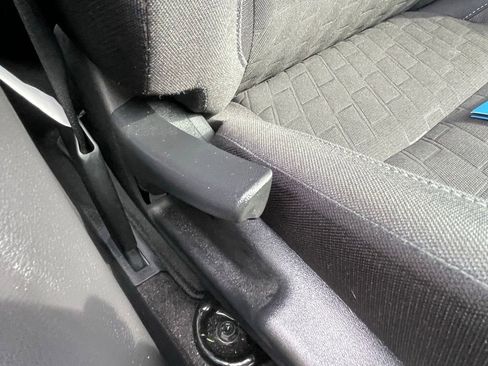 Used 2024 Nissan Kicks SV image 13