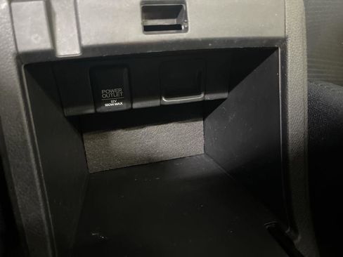 Used 2017 Honda Accord LX image 19