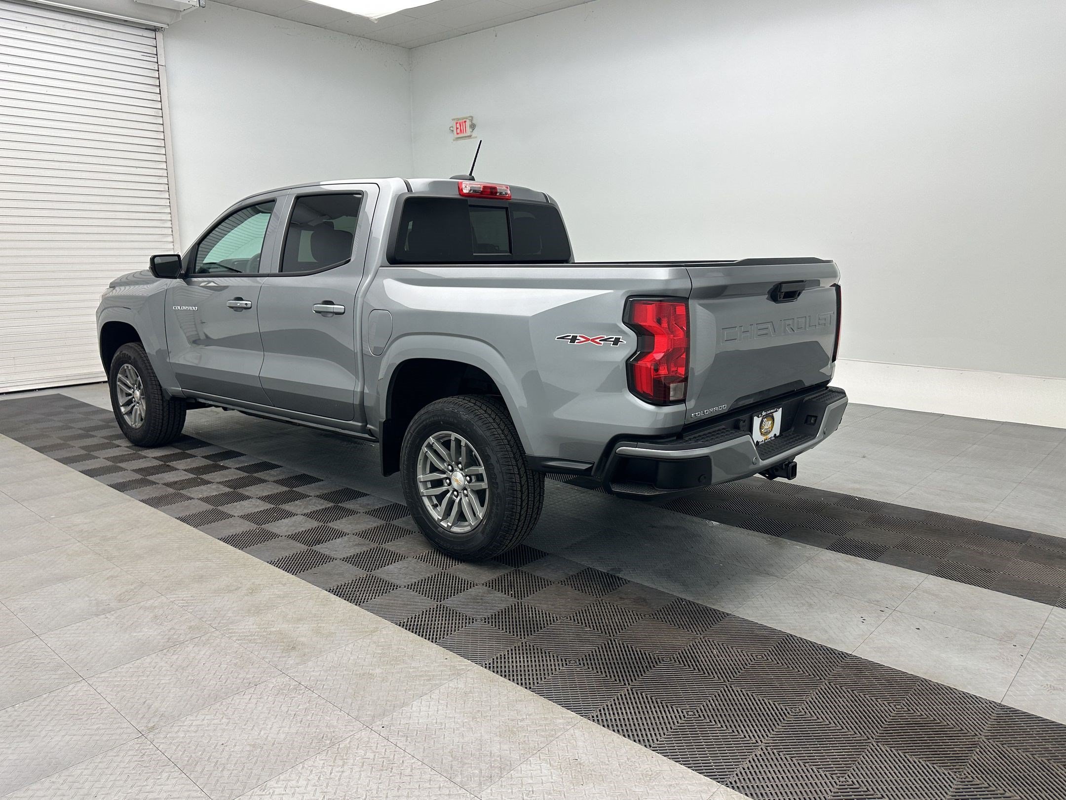 New 2026 Chevrolet Colorado LT w/ Advanced Trailering Package AWD/4WD image 3