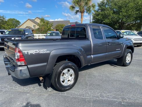 Used 2015 Toyota Tacoma PreRunner image 7