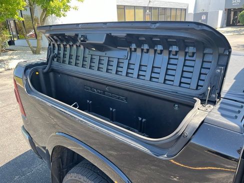 Used 2020 RAM 1500 Limited AWD/4WD image 12