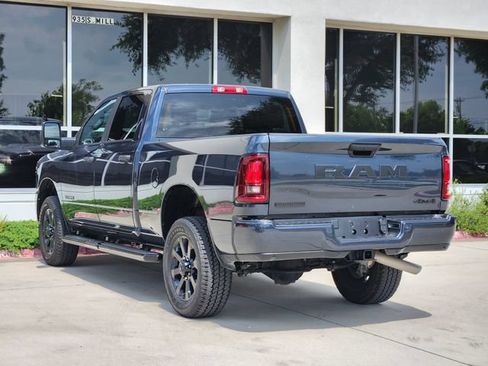 Certified 2025 RAM 2500 Big Horn AWD/4WD image 5