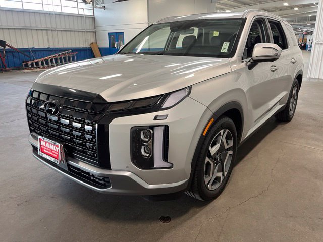 Used 2025 Hyundai Palisade Limited FWD image 7