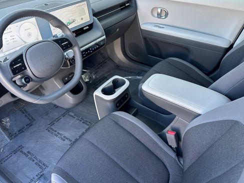 Used 2024 Hyundai Ioniq 5 SEL image 10