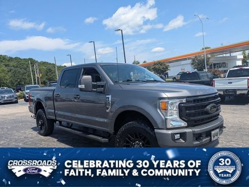 Certified 2022 Ford F250 XLT w/ Black Appearance Package AWD/4WD image 1