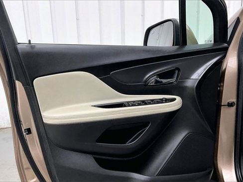 Used 2019 Buick Encore Preferred w/ Safety Package image 20