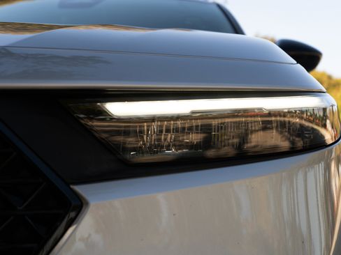 Certified 2023 Honda Accord Sport image 11