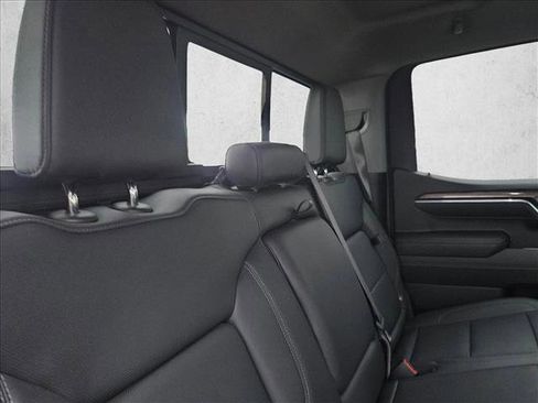Used 2025 Chevrolet Silverado 1500 LTZ AWD/4WD image 24