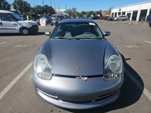 Used 2001 Porsche 911 Carrera 4 image 2