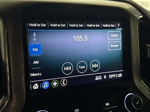 Used 2020 Chevrolet Silverado 1500 LT Trail Boss w/ Convenience Package AWD/4WD image 14