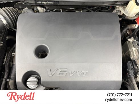 Used 2019 Chevrolet Traverse Premier AWD/4WD image 20