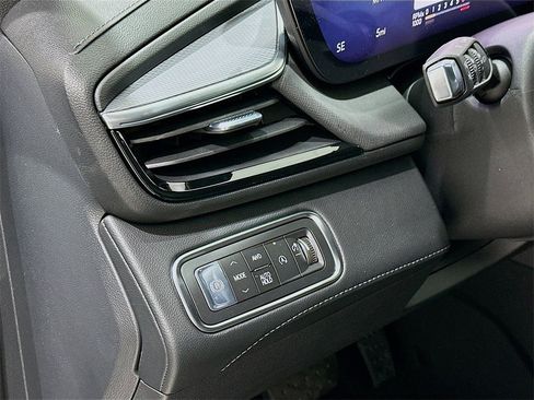 New 2026 Buick Enclave Sport Touring w/ Power Package image 10