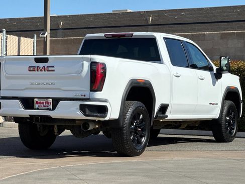 Certified 2026 GMC Sierra 2500 AT4 AWD/4WD image 4