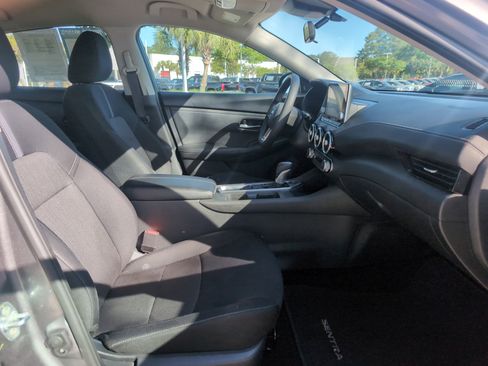 Used 2024 Nissan Sentra SV image 25