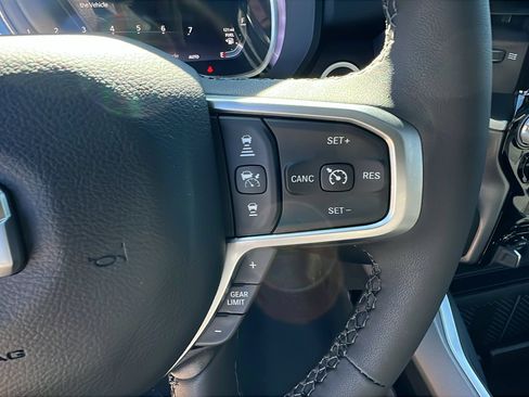 New 2026 RAM 1500 Big Horn AWD/4WD image 25