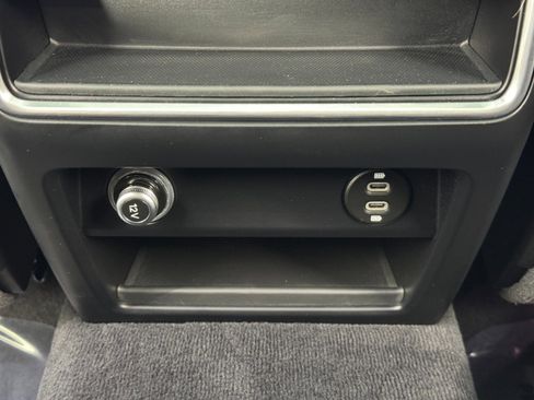 Used 2022 Porsche Cayenne Turbo image 38