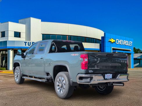 New 2026 Chevrolet Silverado 2500 LT w/ All Star Edition AWD/4WD image 3
