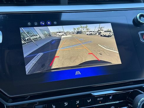 New 2027 Chevrolet Bolt LT w/ Comfort Package FWD image 20