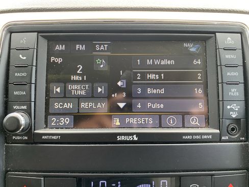 Used 2013 Jeep Grand Cherokee Laredo RWD image 23