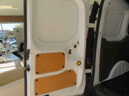 Used 2020 Ford Transit Connect XL image 21
