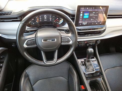 Certified 2022 Jeep Compass Limited w/ Sun and Sound Group image 11