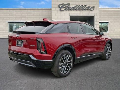 New 2025 Cadillac Optiq Sport 1 image 3