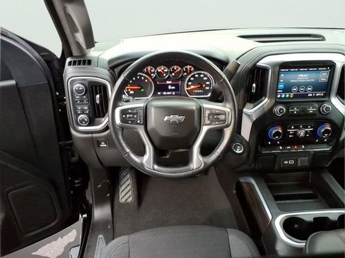 Used 2022 Chevrolet Silverado 1500 LT Trail Boss w/ Bed Protection Package AWD/4WD image 14