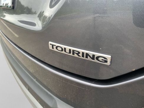 Used 2025 Honda Pilot Touring image 31