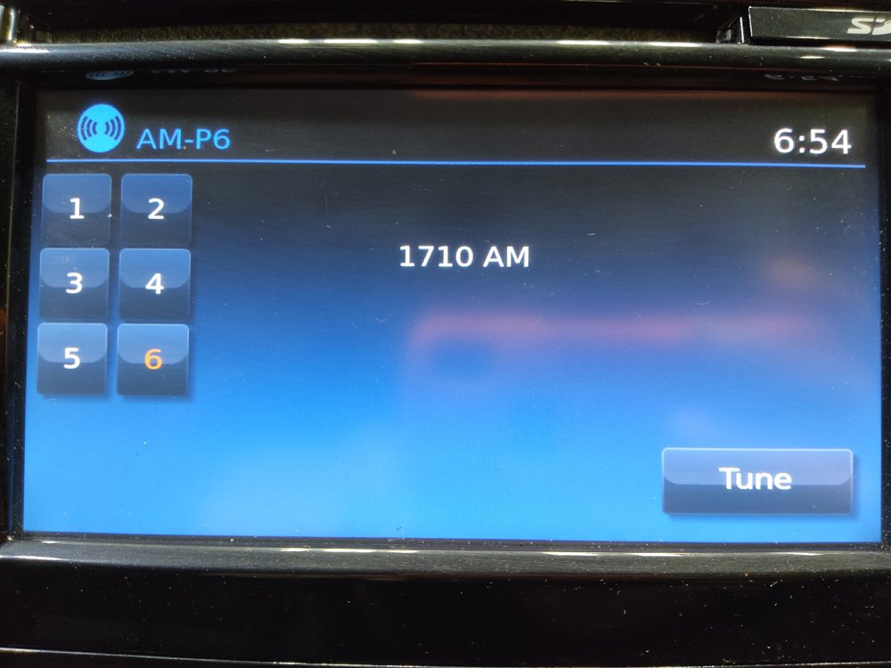 Used 2017 Nissan Rogue SL FWD image 25