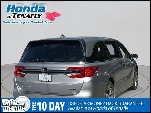 Certified 2022 Honda Odyssey Touring image 5