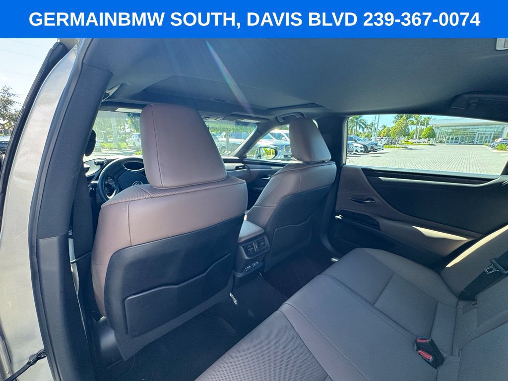 Used 2022 Lexus ES 350 w/ Premium Package FWD image 17