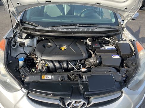 Used 2013 Hyundai Elantra Limited w/ Technology Pkg image 37