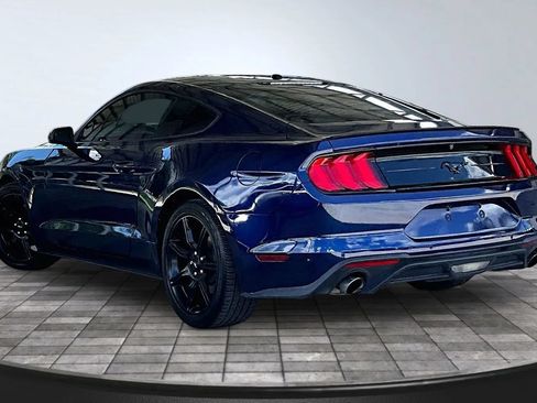 Used 2019 Ford Mustang Coupe w/ Equipment Group 101A RWD image 4
