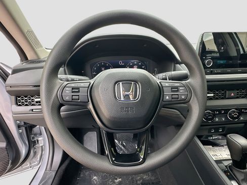 New 2025 Honda Accord SE image 8