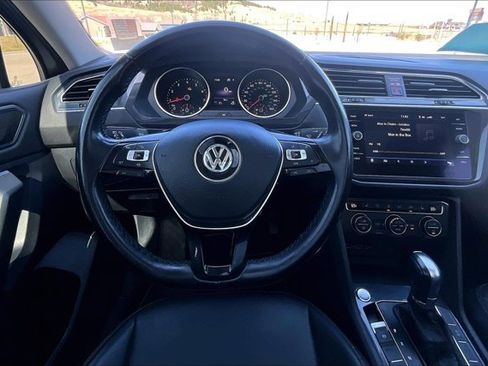 Used 2019 Volkswagen Tiguan SE AWD/4WD image 8