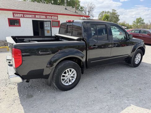 Used 2019 Nissan Frontier SV w/ Value Truck Package AWD/4WD image 3