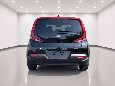Used 2020 Kia Soul LX FWD image 3