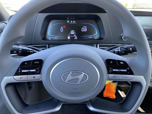 Certified 2026 Hyundai Elantra SE image 22