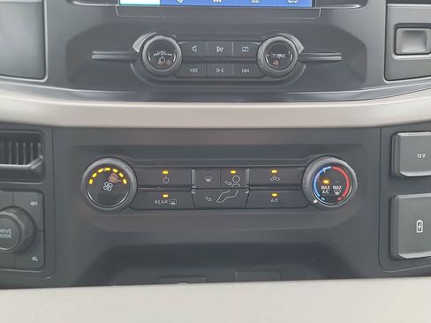 Used 2023 Ford F150 XLT image 18