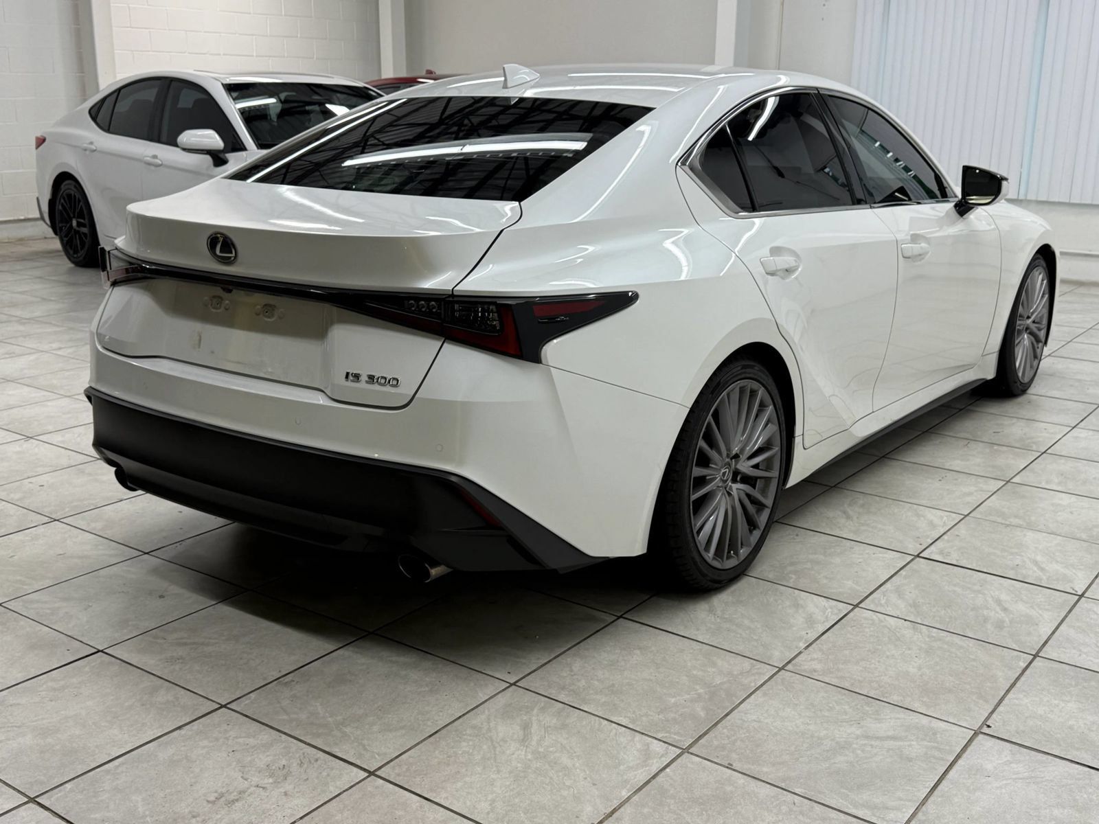 Used 2022 Lexus IS 300 w/ Premium Package RWD image 9