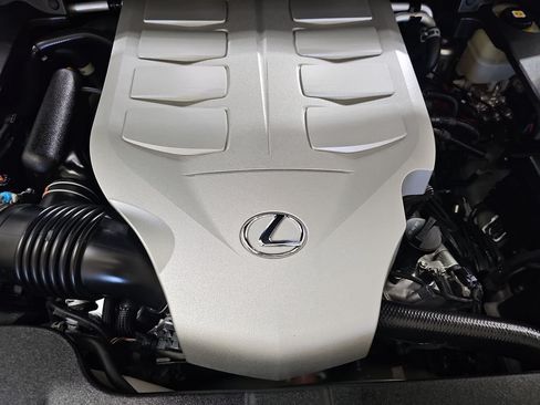 Used 2021 Lexus GX 460 Premium w/ Premium Package AWD/4WD image 28