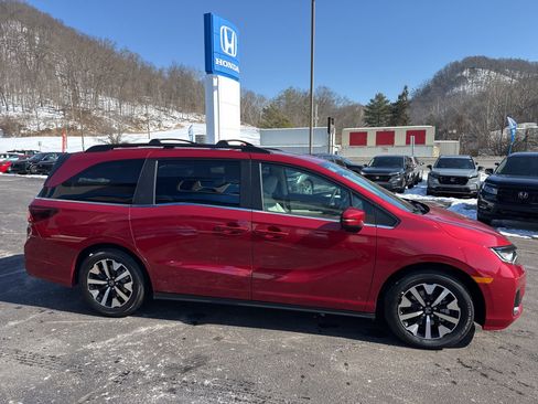 New 2026 Honda Odyssey EX-L image 4
