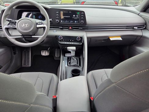 New 2026 Hyundai Elantra Sport FWD image 8