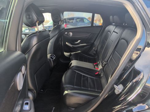 Used 2020 Mercedes-Benz GLC 300 4MATIC Coupe image 27