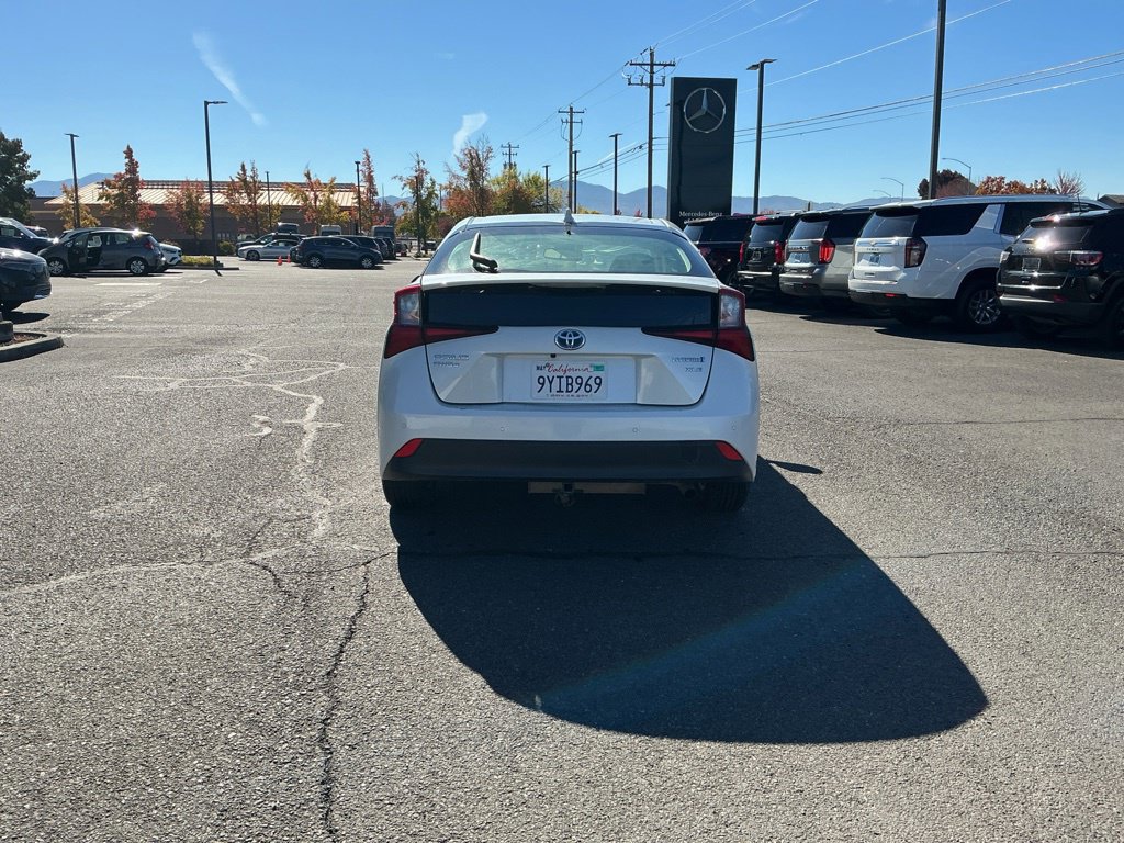 Used 2022 Toyota Prius XLE AWD/4WD image 5