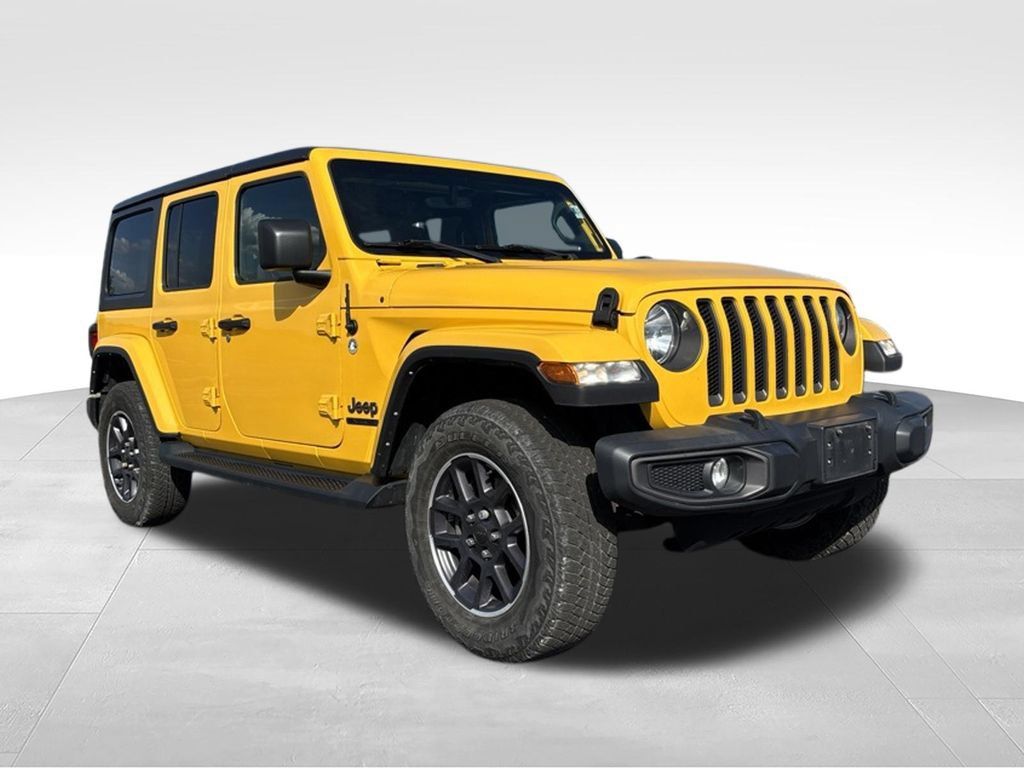 Used 2021 Jeep Wrangler Unlimited Sahara AWD/4WD image 3