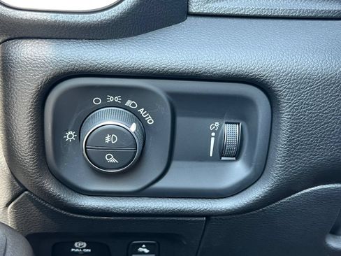 Used 2025 RAM 1500 Big Horn AWD/4WD image 20