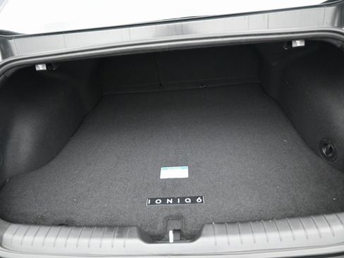 Used 2023 Hyundai Ioniq 6 SEL image 31