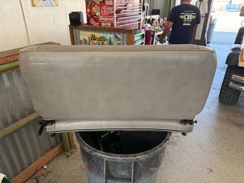 Used 1989 Jeep Wrangler 4WD image 40