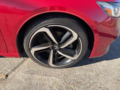 Used 2018 Honda Accord Sport image 23